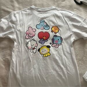 BT21 BTS Line Friends Tee, M